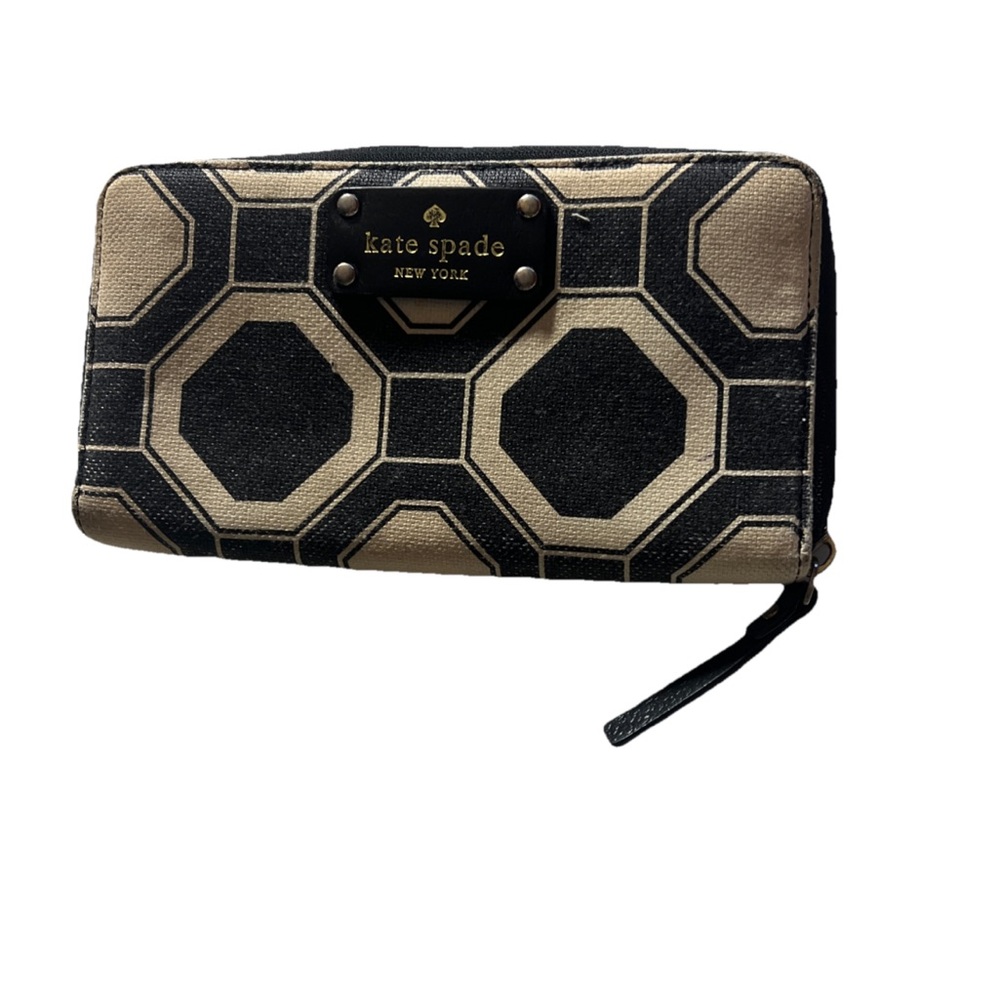 Kate Spade Black and Tan Hexagon Wallet all around zip bill fold canvas wallet